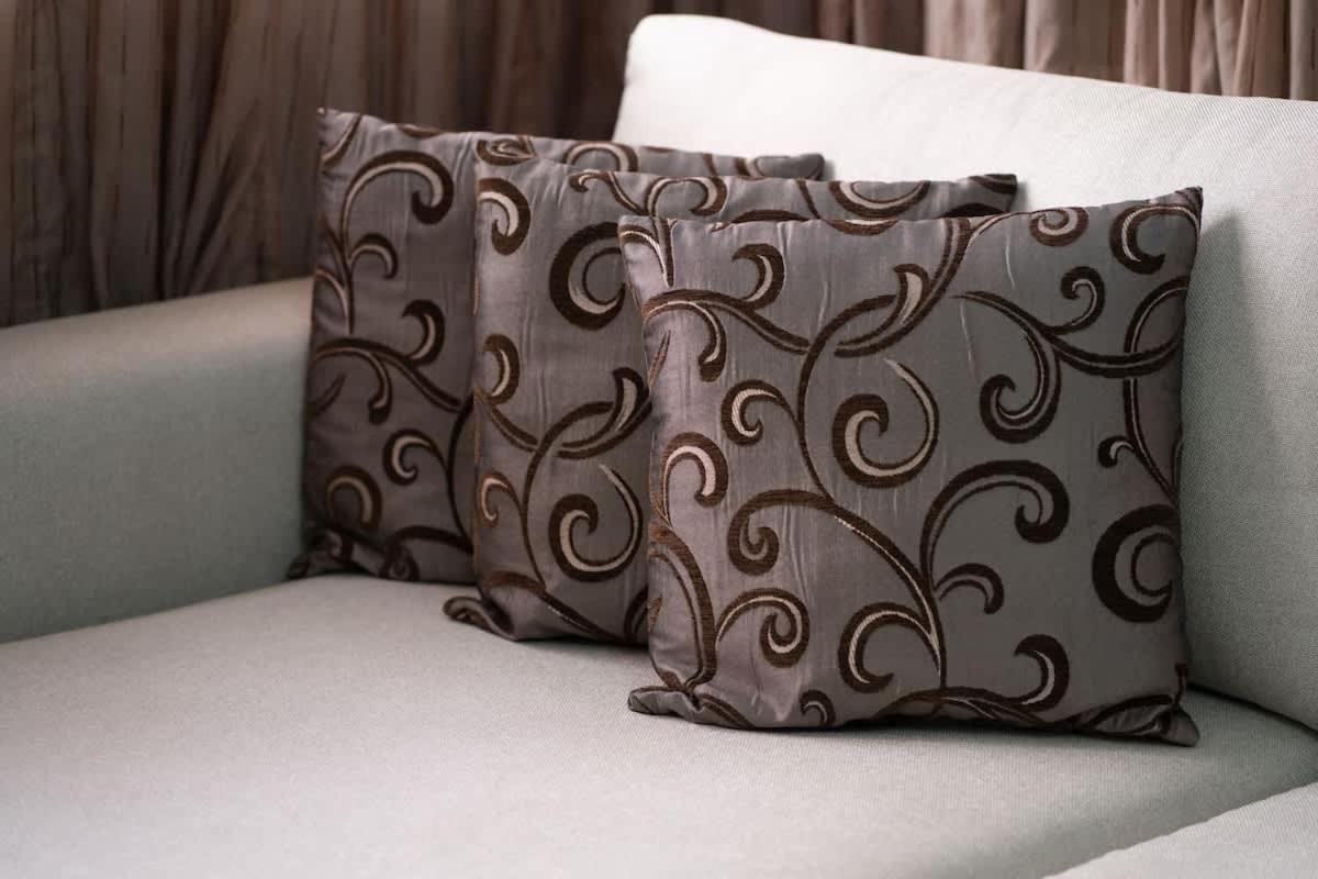 Cosy A Maarif, A Cote Du Mcdonald's *